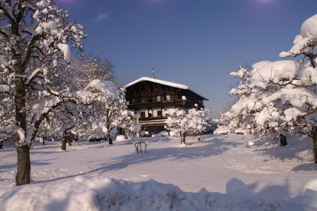 Alpenhof Landhotel Restaurant 오베라우도프 외부 사진